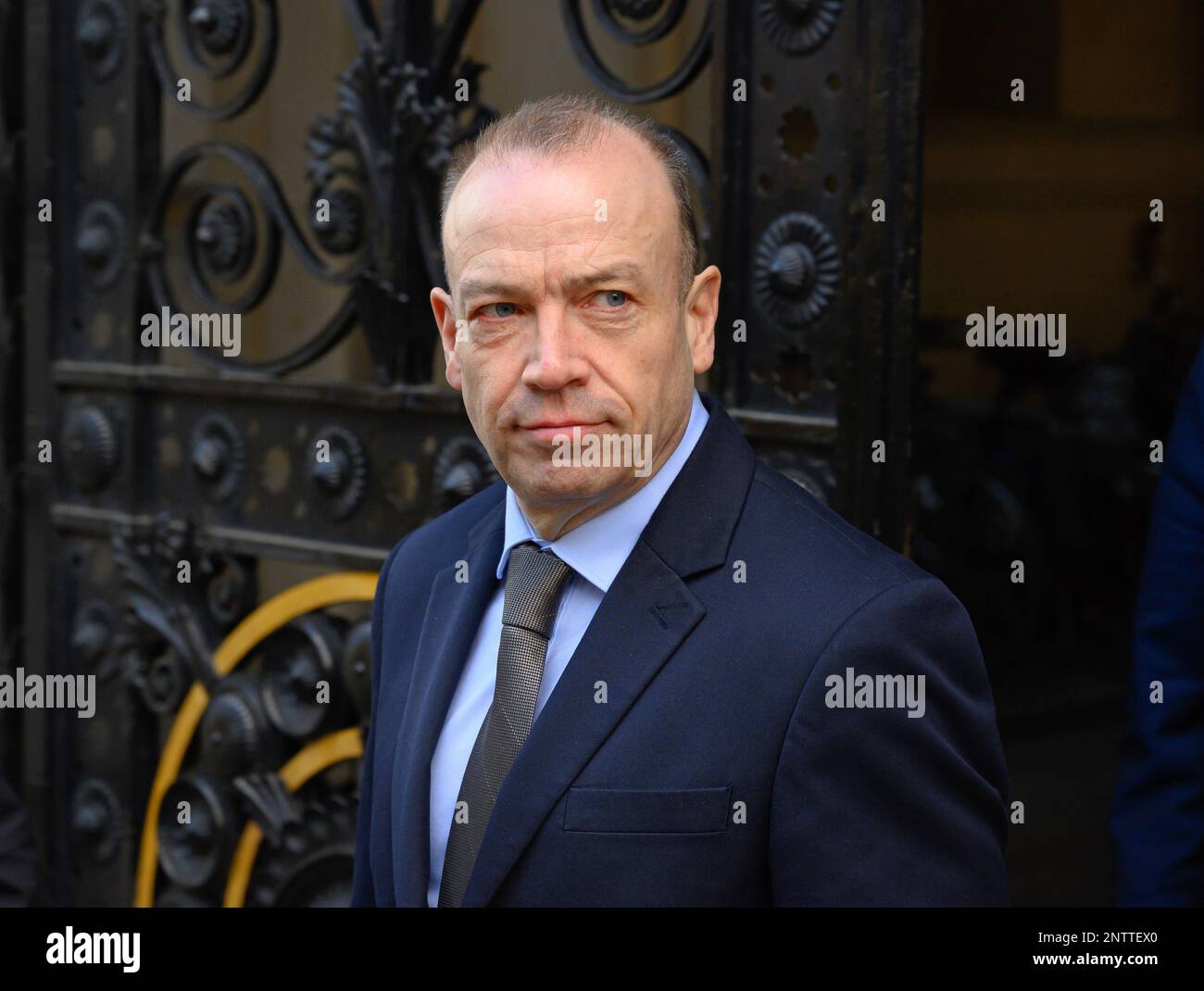 Chris Heaton-Harris MP - Seretary of State for Northern Ireland - arrivée à Downing Street pour une réunion du cabinet d'urgence, 27th février 2023 Banque D'Images