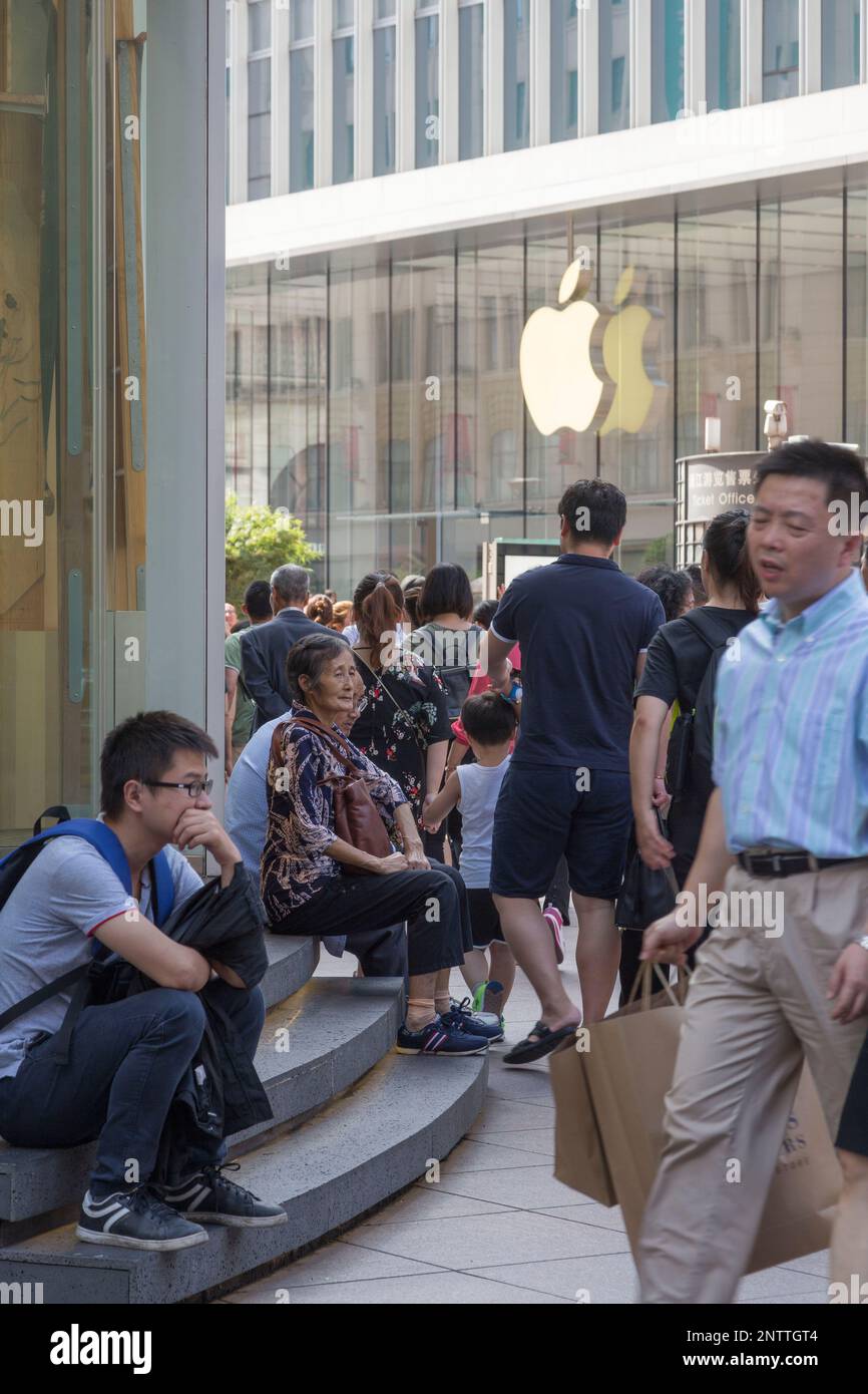 Touristes chinois à Shanghai, Chine Banque D'Images