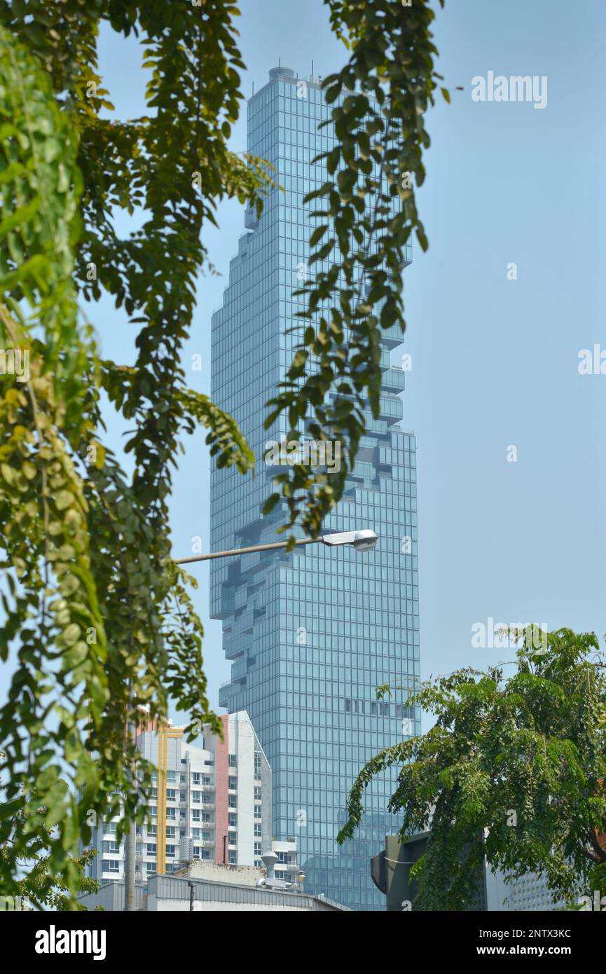 King Power Mahanakhon Tower depuis Silom Road Bangkok Thaïlande Banque D'Images