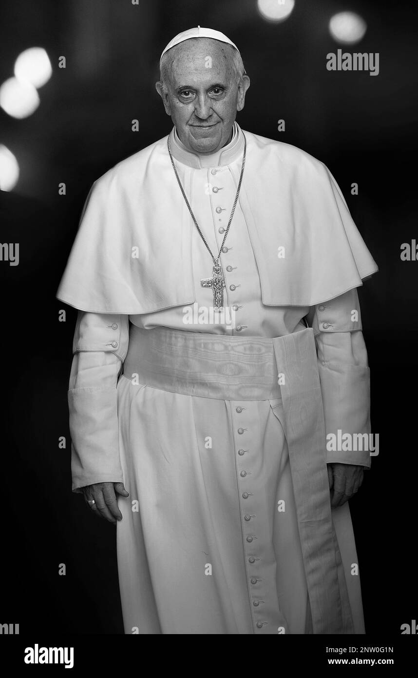 13 mars 2023 marque 10 ans de Pontificat pour le Pape François. Sur la photo : le Pape François lors d'une prière du Saint Rosaire à la basilique de Sainte Marie majeure à Rome.4 mai 2013 Banque D'Images