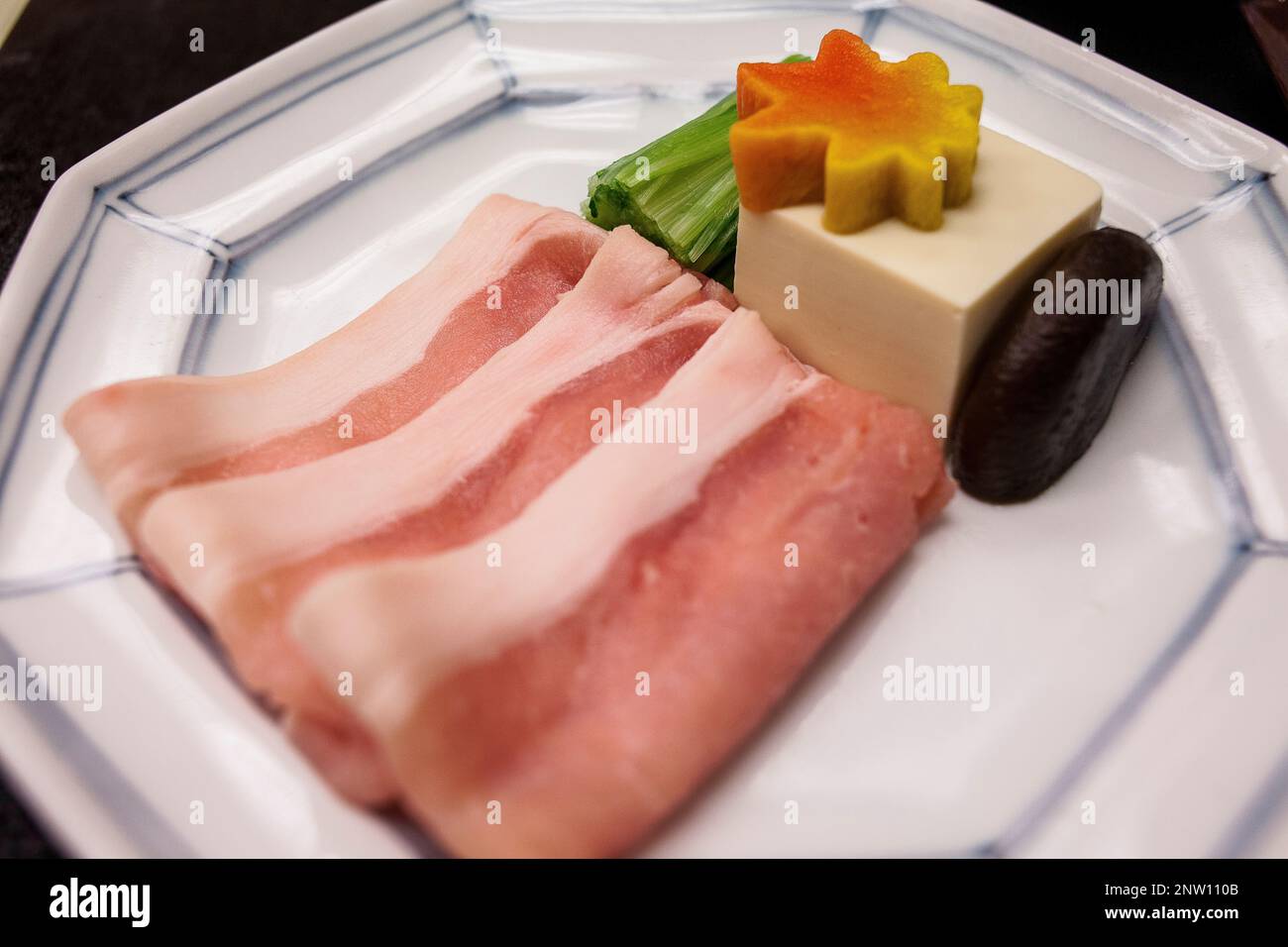 La viande, le tofu et les légumes.la nourriture traditionnelle, Fujiya