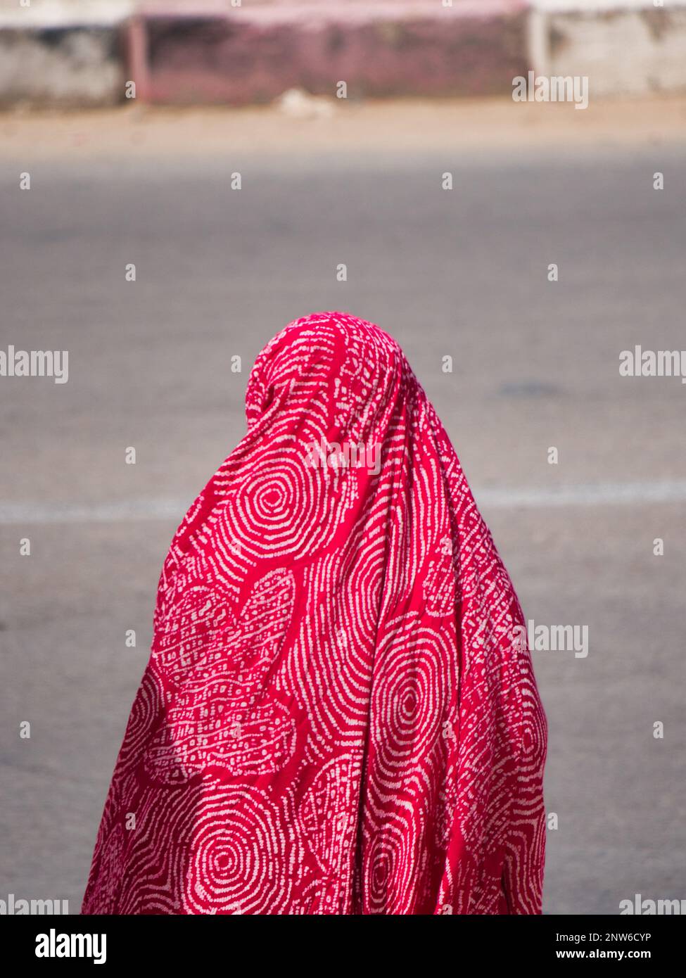 Portraits de femmes musulmanes anonymes de derrière Banque D'Images