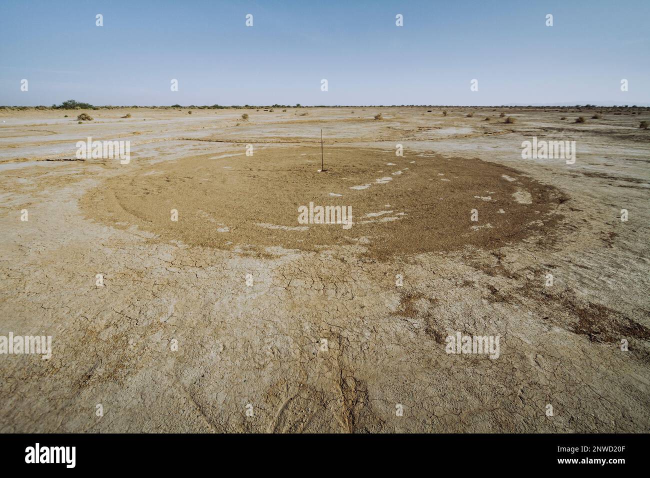 Il ne reste pas une lame d'herbe sur le terrain de golf Sidewinder dans la vallée impériale de Californie, frappée par la sécheresse. Banque D'Images