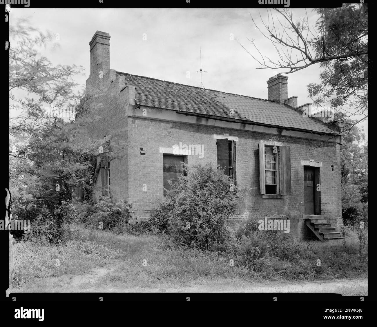 Bureau du greffier du comté de Halifax, Palais de justice de Halifax, comté de Halifax, Caroline du Nord. Carnegie Etude de l'architecture du Sud. États-Unis, Caroline du Nord, Halifax County, Halifax court House, brickwork, Installations gouvernementales, Crow a fait marcher les gables. Banque D'Images Bureau du greffier du comté de Halifax, Palais de justice de Halifax, comté de Halifax, Caroline du Nord. Carnegie Etude de l'architecture du Sud. États-Unis, Caroline du Nord, Halifax County, Halifax court House, brickwork, Installations gouvernementales, Crow a fait marcher les gables. Banque D'Images
