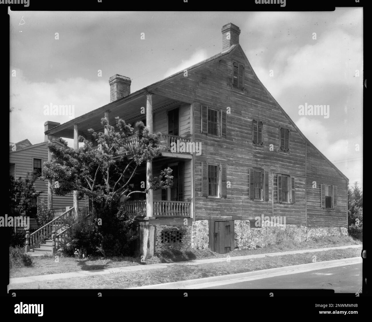 Ancienne maison, Beaufort, comté de Carteret, Caroline du Nord. Carnegie Etude de l'architecture du Sud. États-Unis, Caroline du Nord, comté de Carteret, Beaufort, Maisons. Banque D'Images