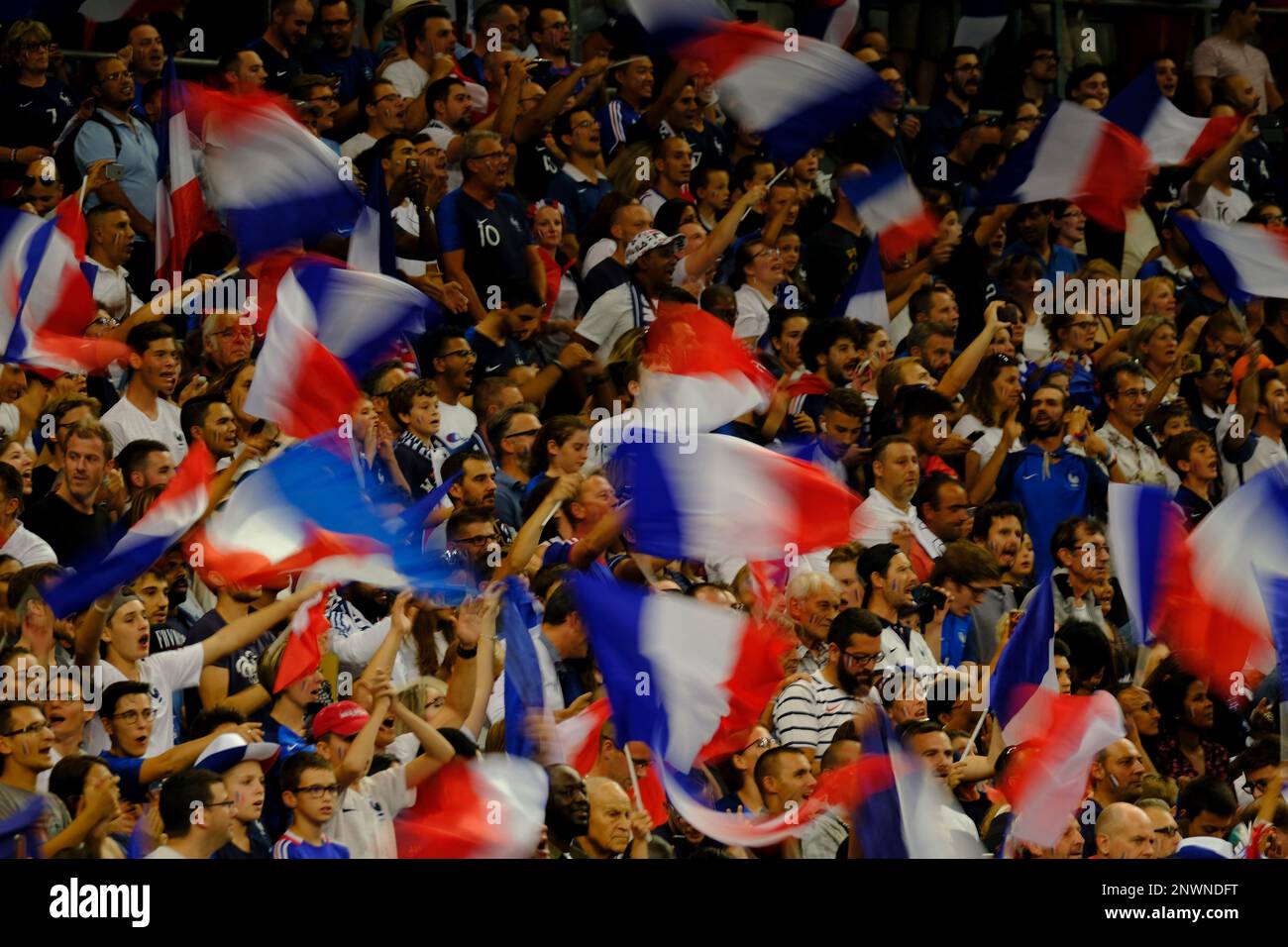 September 9, 2018 - Saint Denis, Seine Saint Denis, France - Fans of the French Team during the UEFA Nations league soccer match between France and Netherlands at the Stade de France in St Denis - France..France won 2-1 (Credit Image: © Pierre Stevenin/ZUMA Wire) (Cal Sport Media via AP Images) Banque D'Images