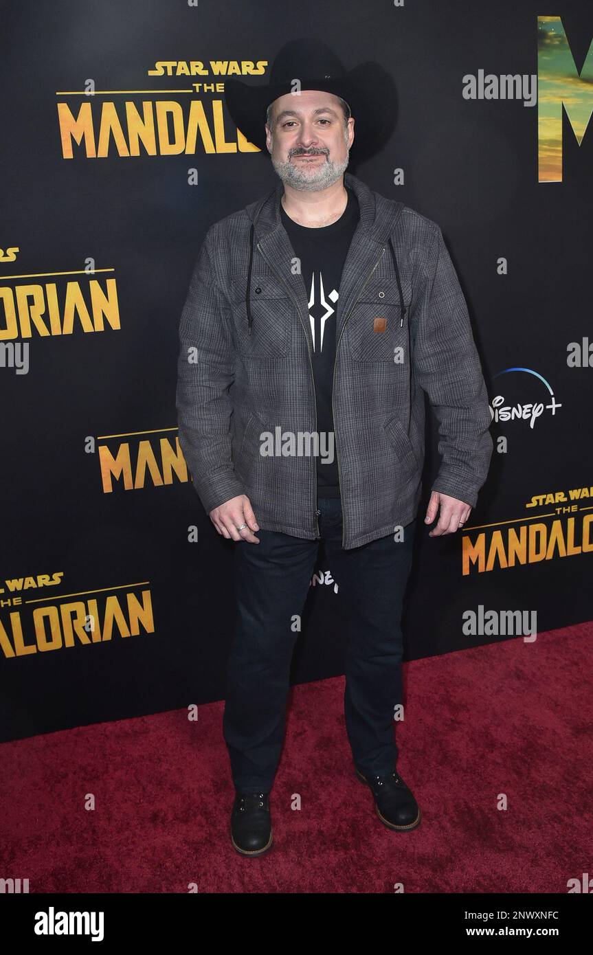 Dave Filoni arrives at a special screening for the season three premiere of "The Mandalorian" on Tuesday, Feb. 28, 2023, at The Roosevelt Hotel in Los Angeles. (Photo by Richard Shotwell/Invision/AP) Banque D'Images