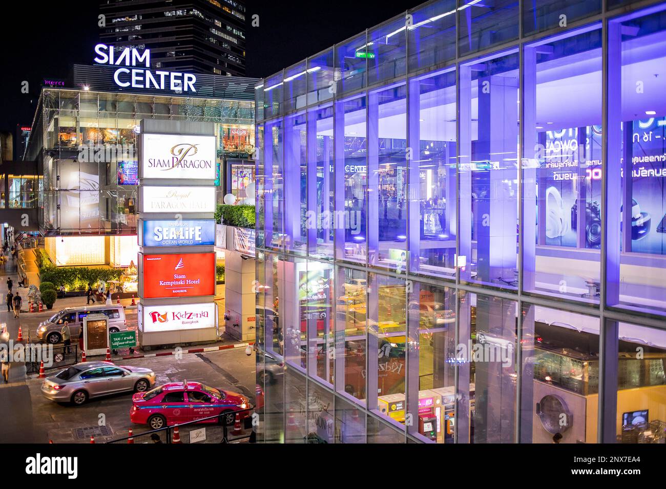 Centre commercial Siam Center, sur Rama I Road, Bangkok, Thaïlande Banque D'Images