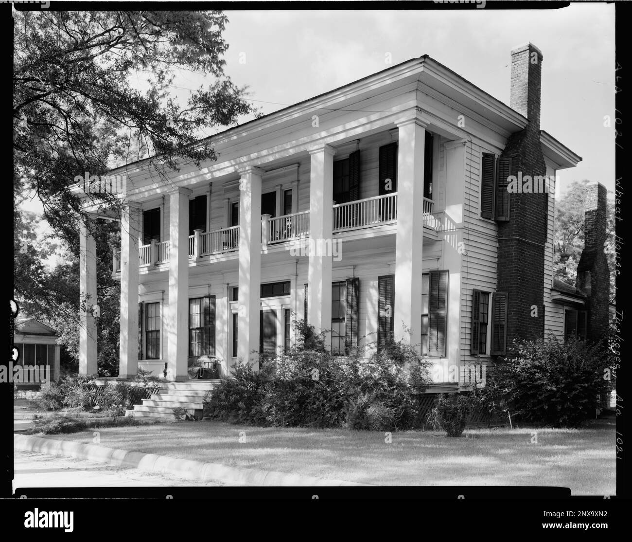 Wheat House, Tuskegee, comté de Macon, Alabama. Carnegie Etude de l'architecture du Sud. États-Unis, Alabama, Macon County, Tuskegee, Maisons, Balcons, Porticoes, Porches , colonnes. Banque D'Images