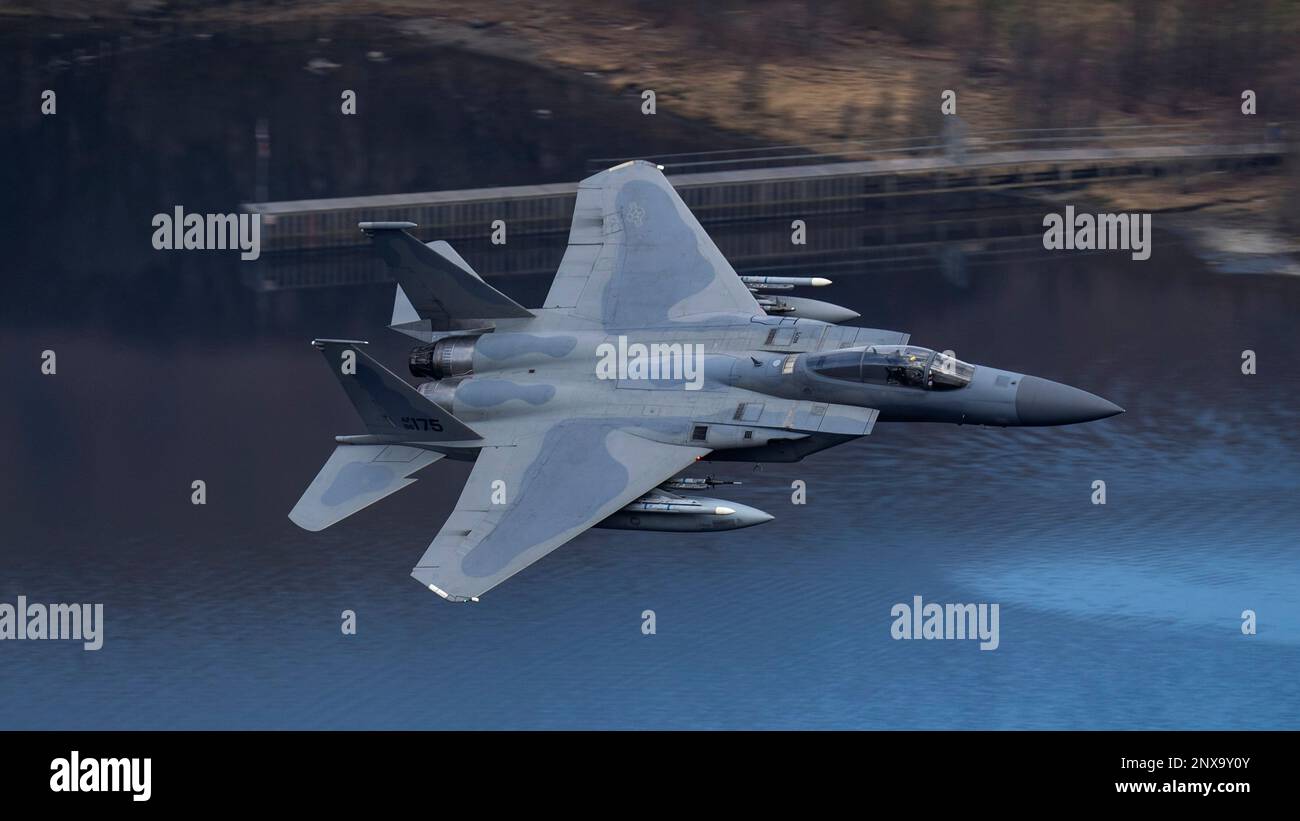 USAF F-15C de RAF Lakenheath. Vu ici lors de l'entraînement de vol à basse altitude dans le Lake District (Low Fly Area 17), Cumbria, Royaume-Uni Banque D'Images