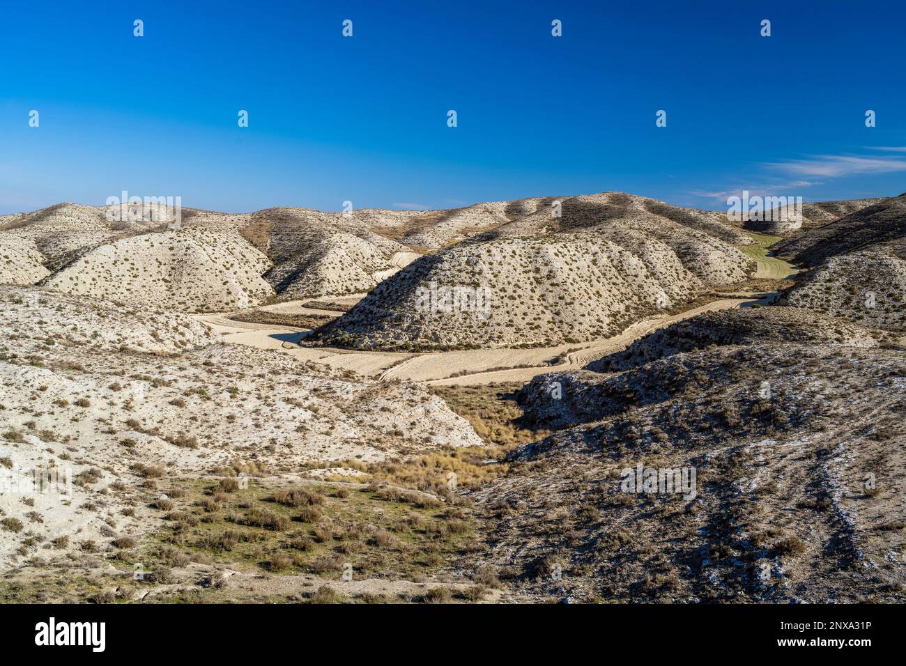 Paysage désertique près de Saragosse, Aragon, Espagne Banque D'Images