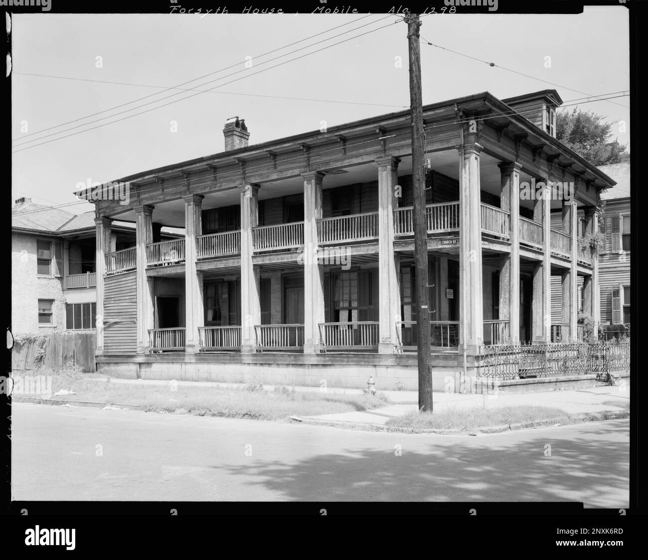 Forsyth House, 112 S. conception St., Mobile, Comté de Mobile, Alabama. Carnegie Etude de l'architecture du Sud. États-Unis, Alabama, Mobile County, Mobile, Porches, Balcons, rambardes, maisons. Banque D'Images