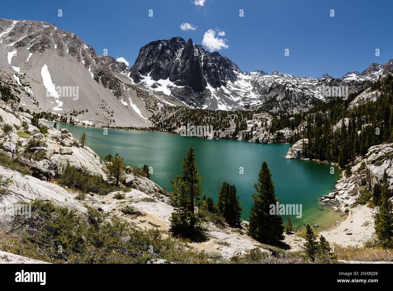 Au-dessus de la deuxième Temple Crag Lake dans le nord Big Pine Creek près de drainage de la palissade des montagnes de la Sierra Nevada Banque D'Images