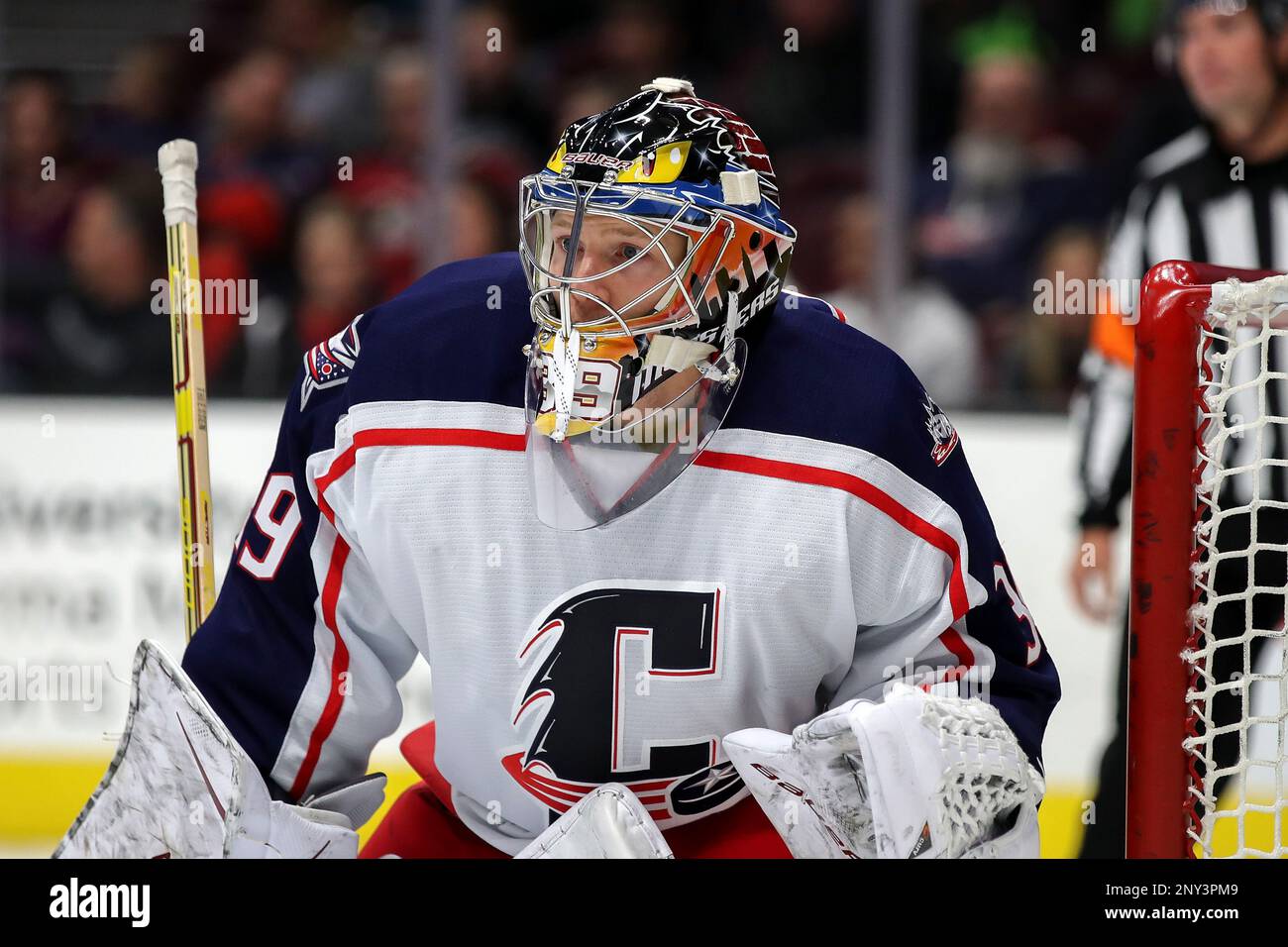 CLEVELAND, OH - OCTOBER 27: Cleveland Monsters goalie Brad Thiessen (39) in goal during the third period of the American Hockey League game between the Ontario Reign and Cleveland Monsters on October 27, 2017, at Quicken Loans Arena in Cleveland, OH. Cleveland defeated Ontario 7-4. (Photo by Frank Jansky/Icon Sportswire) (Icon Sportswire via AP Images) Banque D'Images