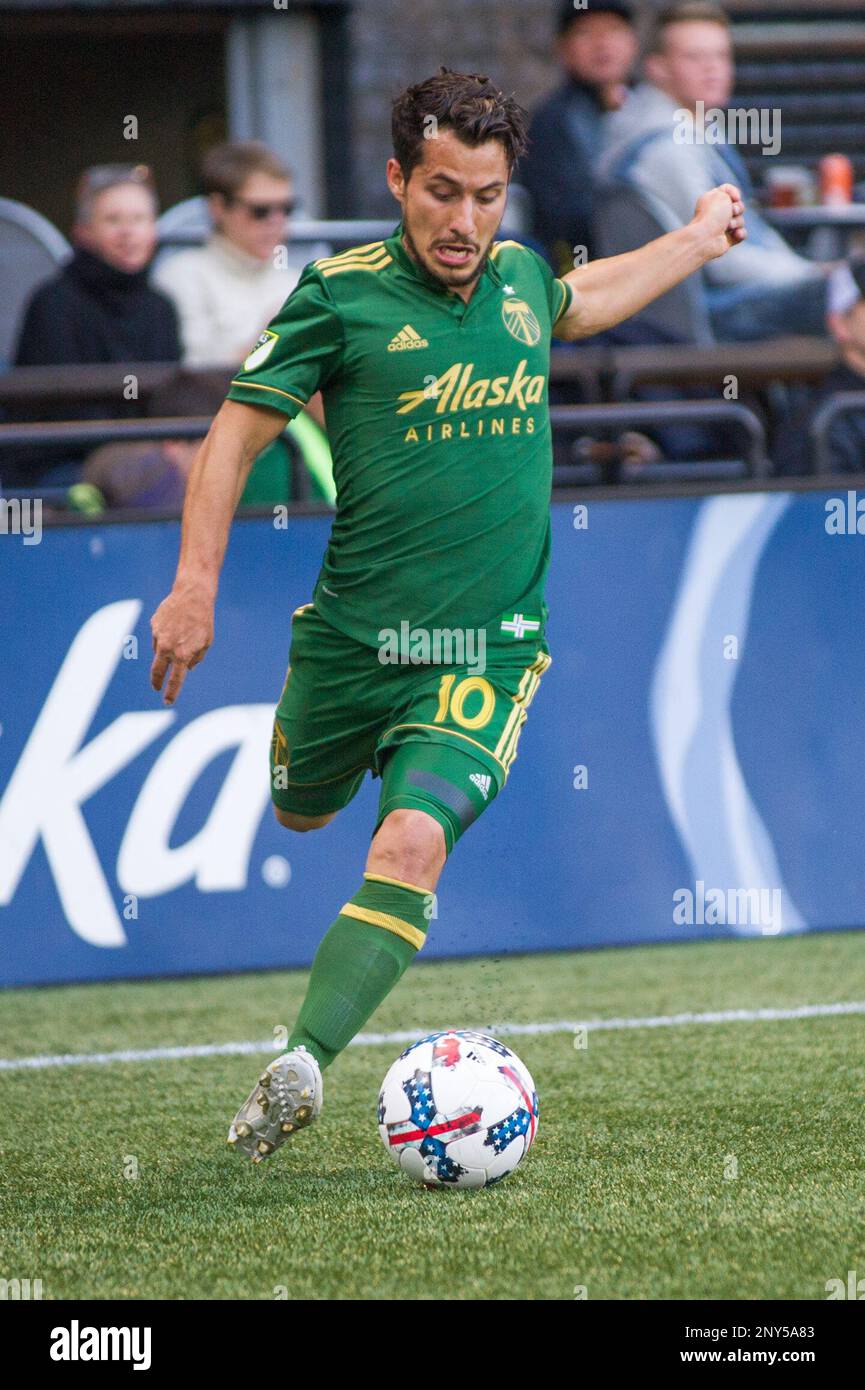 PORTLAND, OR - OCTOBER 15: Portland Timbers midfielder Sebastian Blanco takes a cross during the Portland Timbers 4-0 victory against the DC United on October 15, 2017, at Providence Park, Portland, OR (Photo by Diego Diaz/Icon Sportswire). (Icon Sportswire via AP Images) Banque D'Images