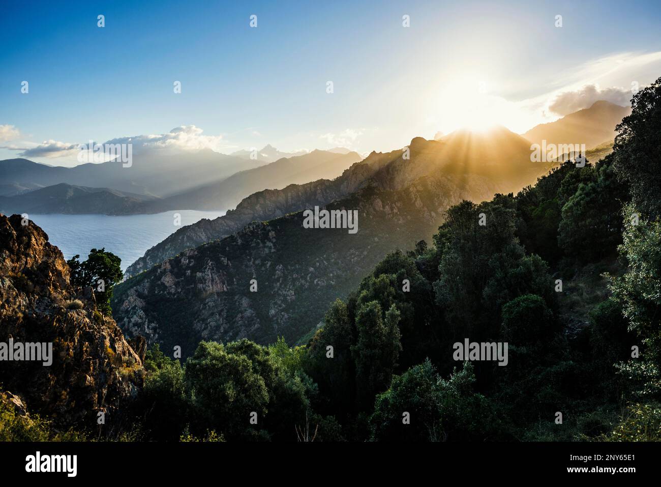 Sunrise, Piana, Porto Bay, site classé au patrimoine mondial de l'UNESCO, département de la haute-Corse, côte ouest, Corse, mer Méditerranée, France Banque D'Images