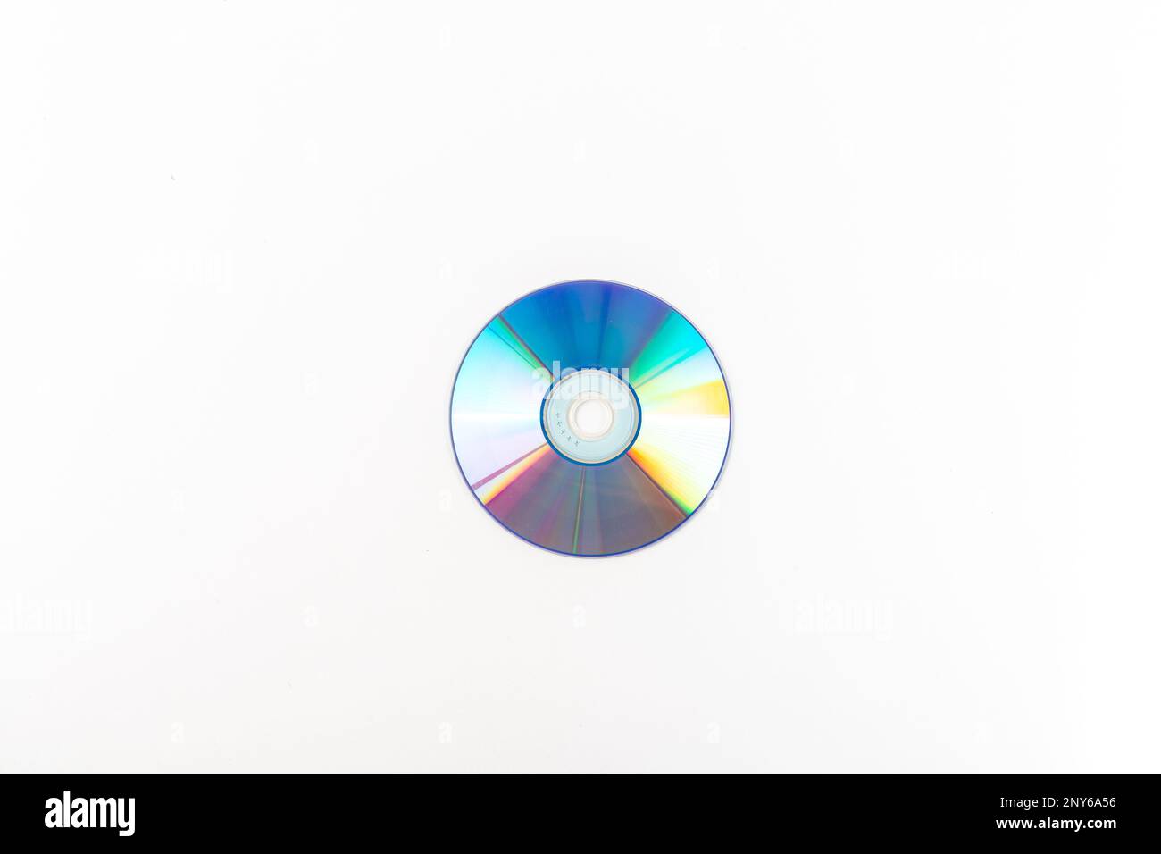DVD vierge isolé sur fond blanc Banque D'Images