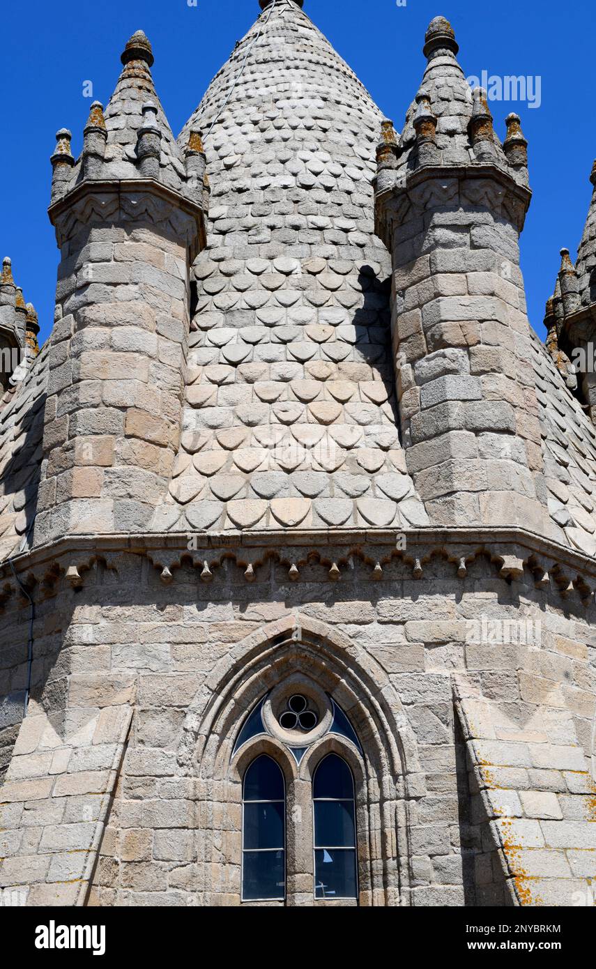 Cathédrale d'Evora (se de Evora), tour lanterne. Alentejo, Portugal. Banque D'Images