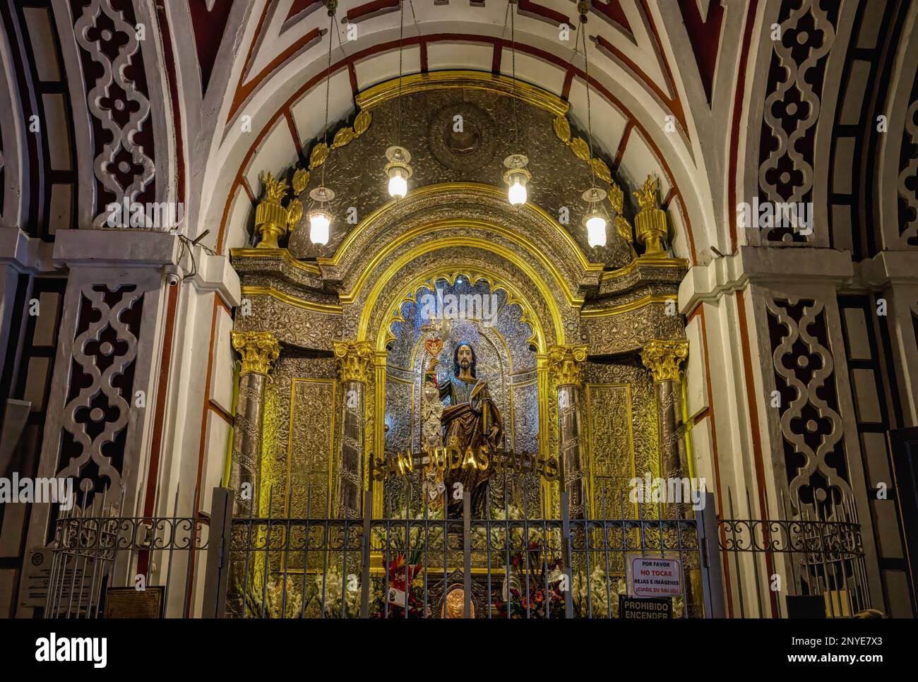 Basilique et couvent de San Francisco de Lima, Apôtre Saint Judas Chapelle Tadeo, Lima, Pérou Banque D'Images Basilique et couvent de San Francisco de Lima, Apôtre Saint Judas Chapelle Tadeo, Lima, Pérou Banque D'Images