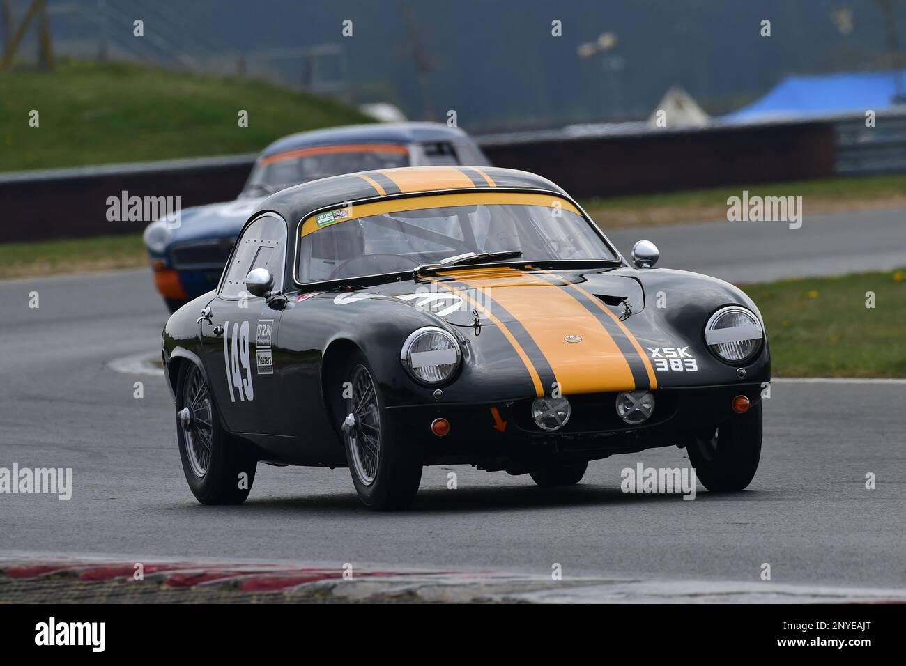 Robert Ingram, Lotus Elite S2, HSCC Historic Road Sports Championship, vingt minutes de course avec des sports de production et des voitures GT qui étaient buil Banque D'Images