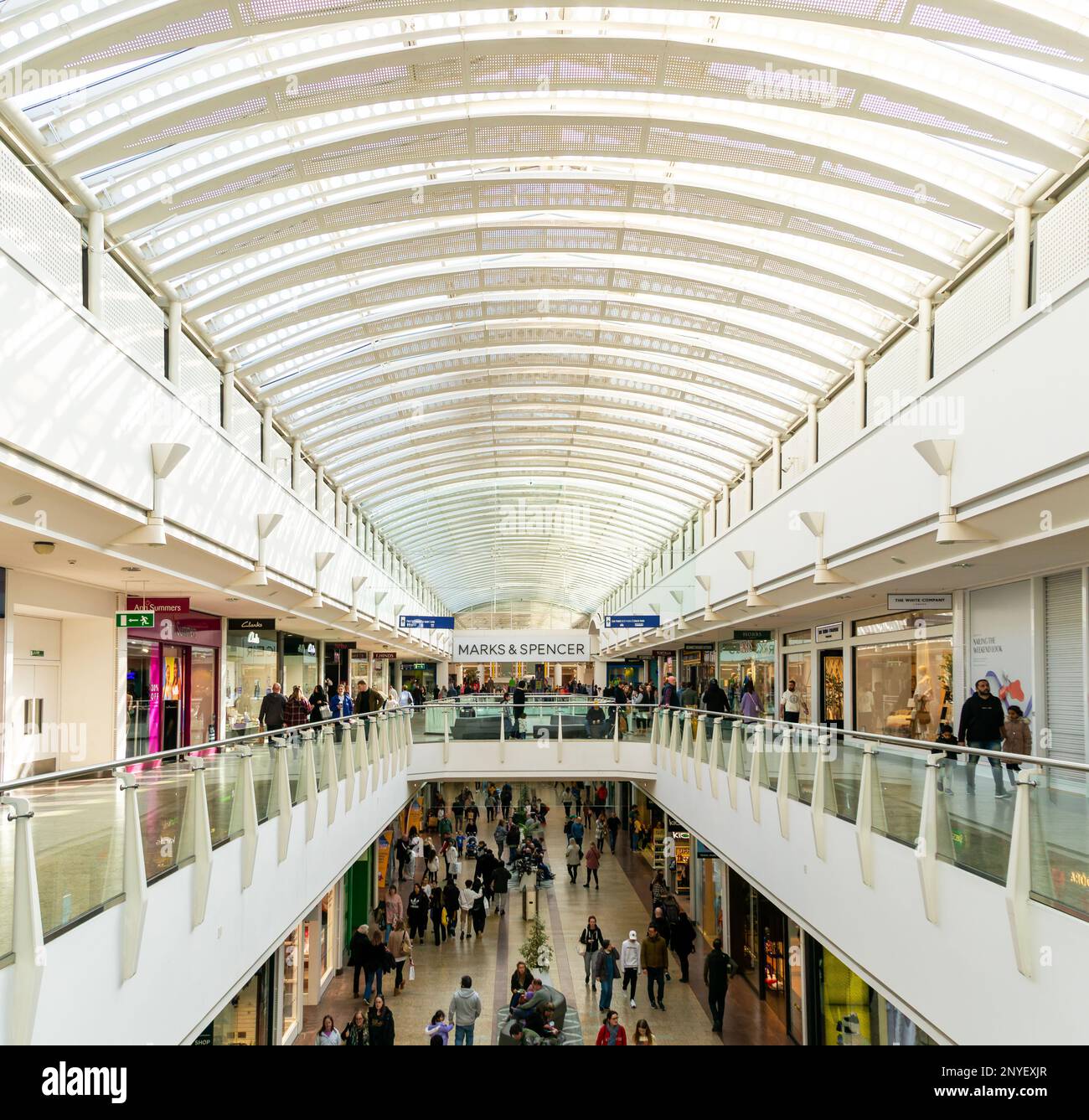 Intérieur du centre commercial Mall, Cribbs Causeway, Patchway, Bristol, Angleterre, ROYAUME-UNI Banque D'Images