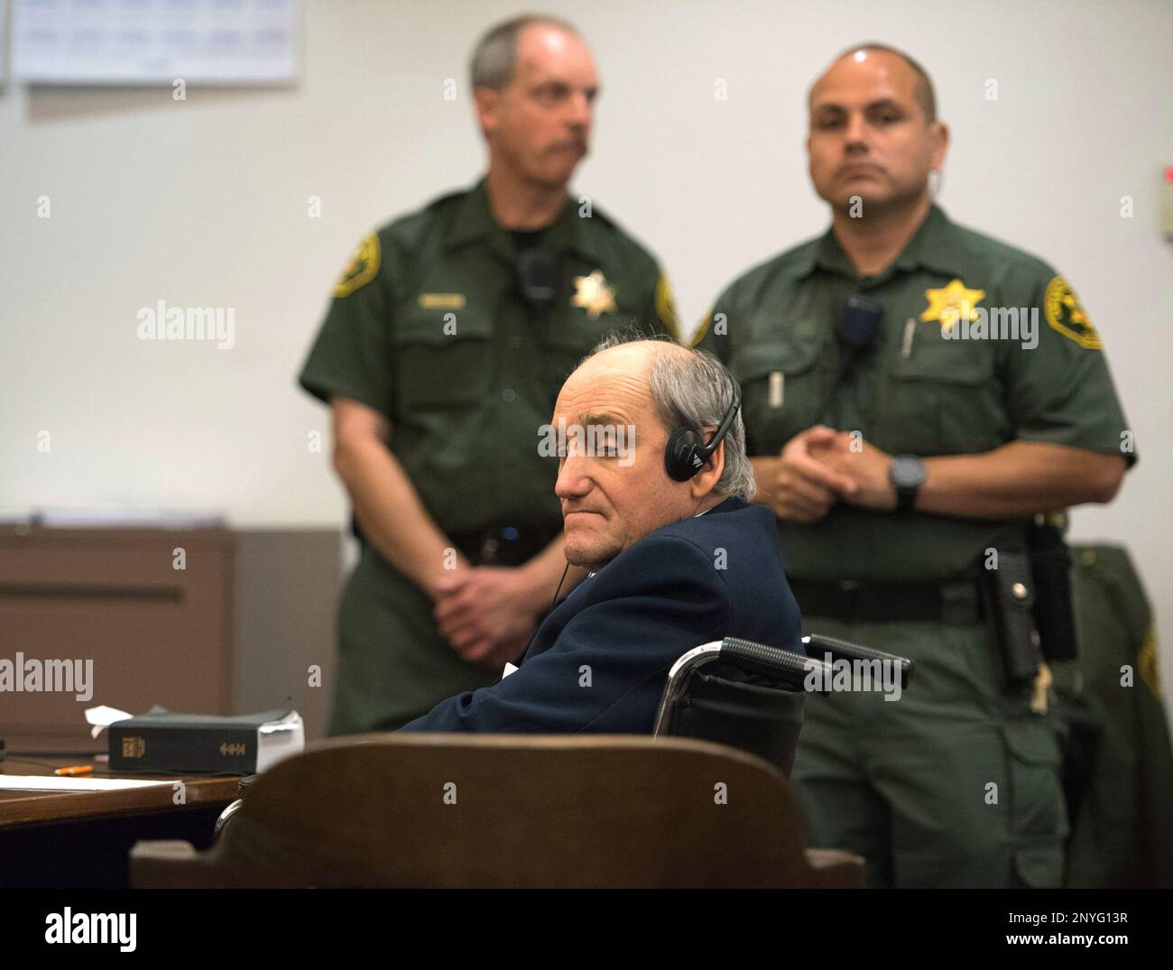 bailiffs-prepare-to-remove-stanwood-elkus-from-the-courtroom-during-a