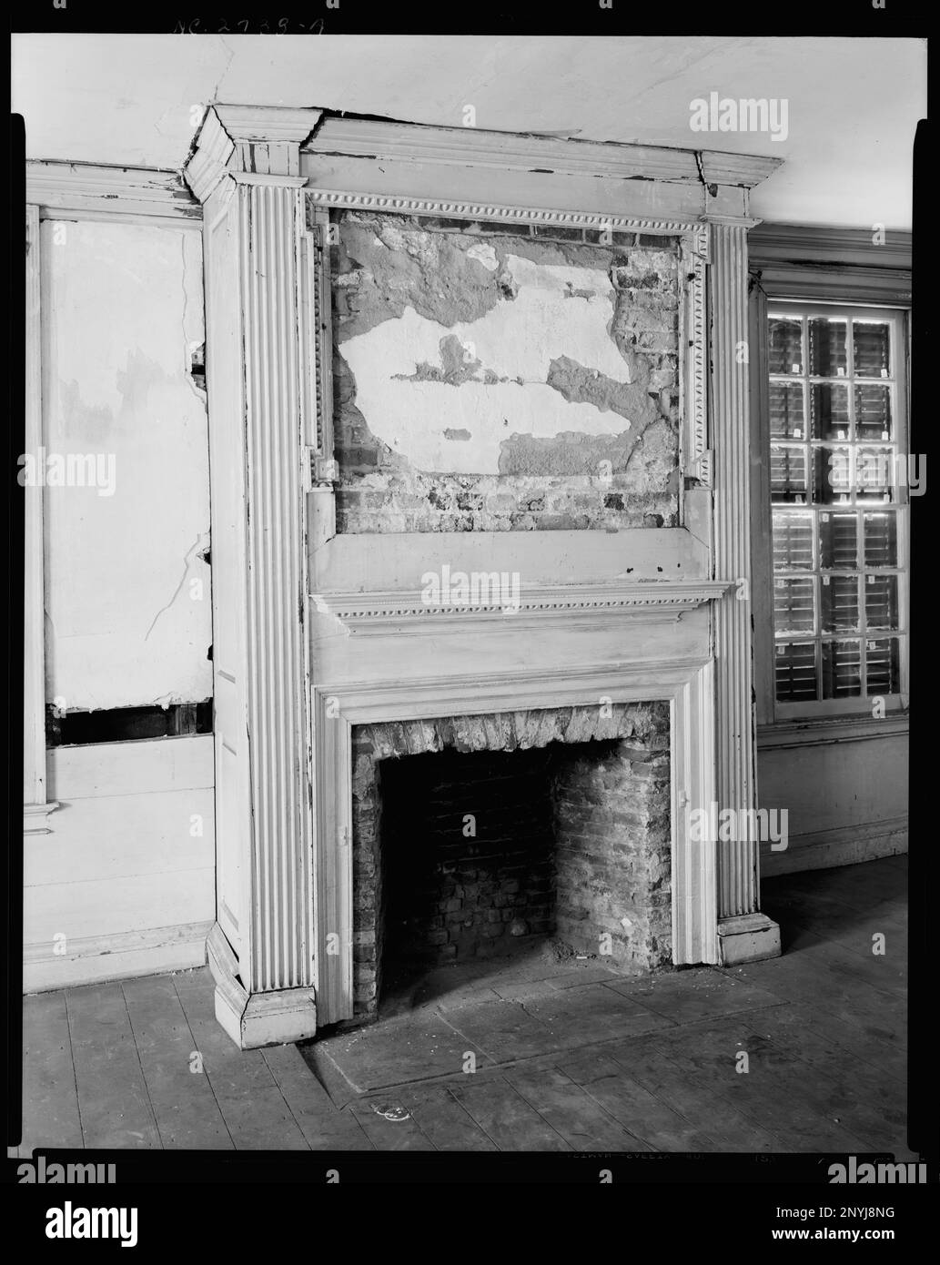 Burgwin Wright House, quartier général de Cornwallis, Wilmington, New Hanover County, Caroline du Nord. Carnegie Etude de l'architecture du Sud. États-Unis, Caroline du Nord, New Hanover County, Wilmington, cheminées. Banque D'Images