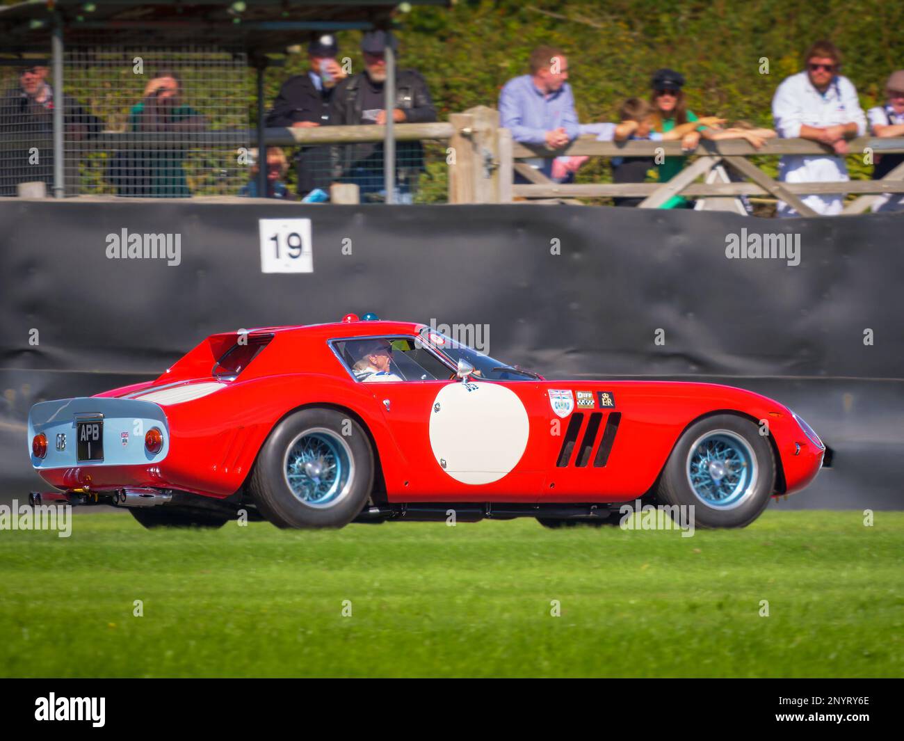 1964 Ferrari 250 LM au Goodwood Revival 2022, West Sussex, royaume-uni Banque D'Images