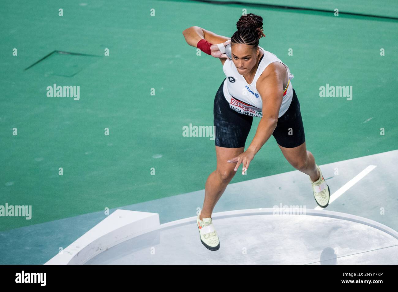 Istanbul, Turquie le jeudi 02 mars 2023. Jolien Boumkwo Belge photographié en action pendant les qualifications pour l'événement de tir féminin à l'édition 37th du Championnat européen d'athlétisme en salle, à Istanbul, Turquie, le jeudi 02 mars 2023. Les championnats ont lieu du 2 au 5 mars. BELGA PHOTO JASPER JACOBS Banque D'Images