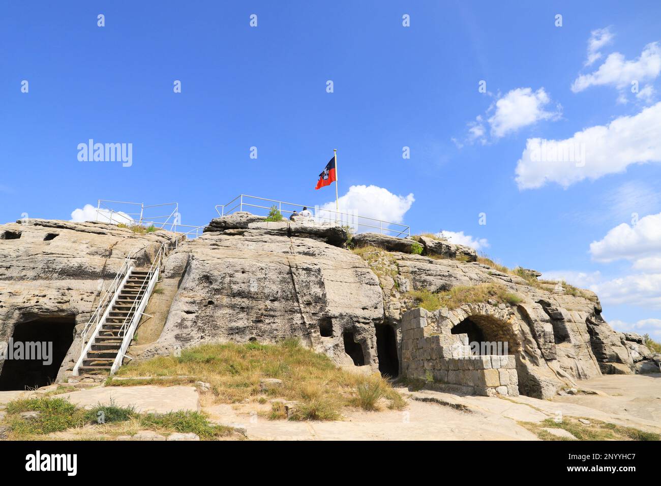 Vue sur le château et la forteresse de Regenstein à Blankenburg, Harz - Allemagne Banque D'Images