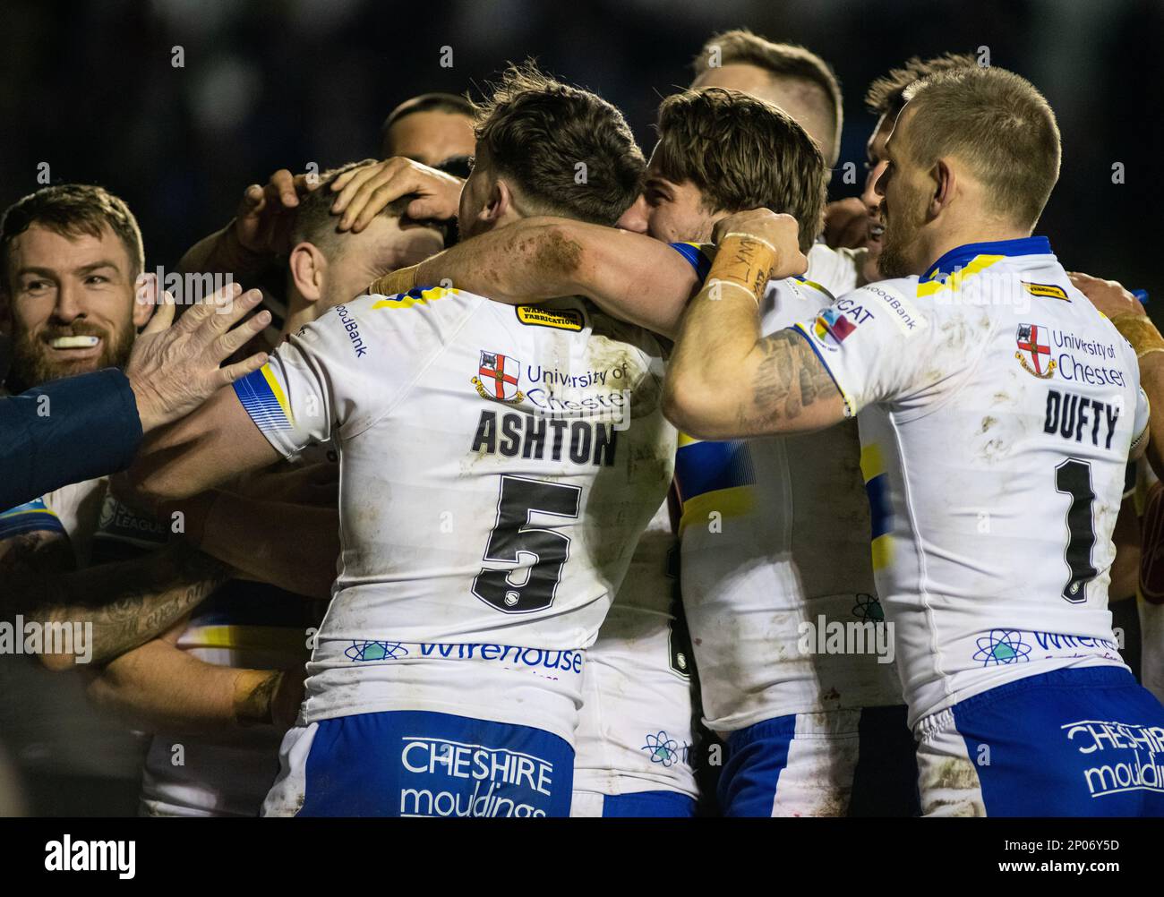 Warrington, Cheshire, Angleterre 2nd mars 2023. L'équipe de Warrington Wolves célèbre la trie de George Williams, pendant Warrington Wolves V Salford Red Devils au stade Halliwell Jones, la Super League de Betfred, Warrington ((Credit image: ©Cody Froggatt/Alamy Live news) Banque D'Images