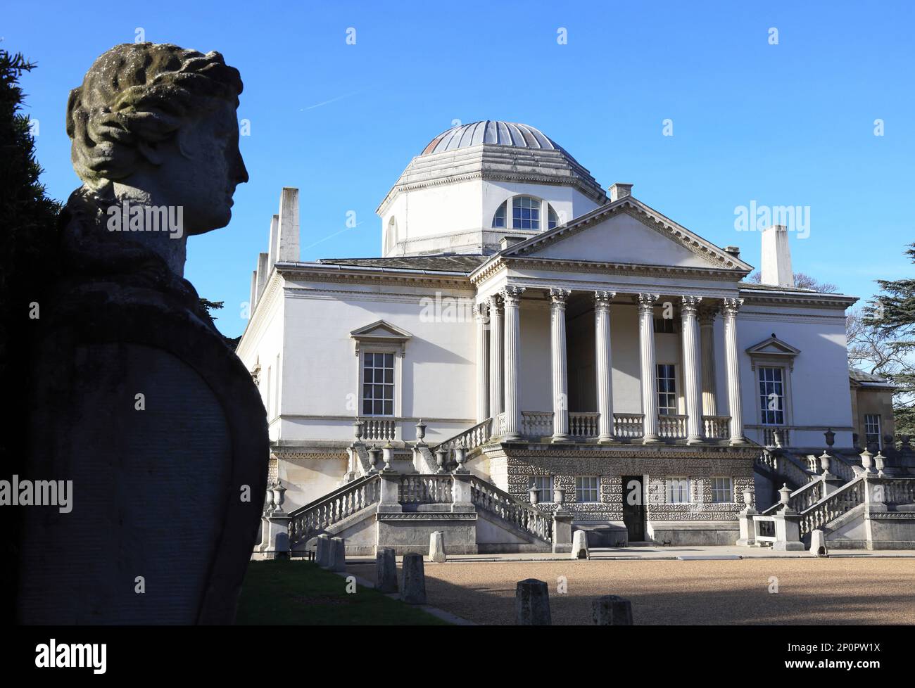 Chiswick House & Gardens, architecture britannique inspirée par le voyage italien du comte de Burlington et jardins paysagers restaurés, dans l'ouest de Londres. Banque D'Images