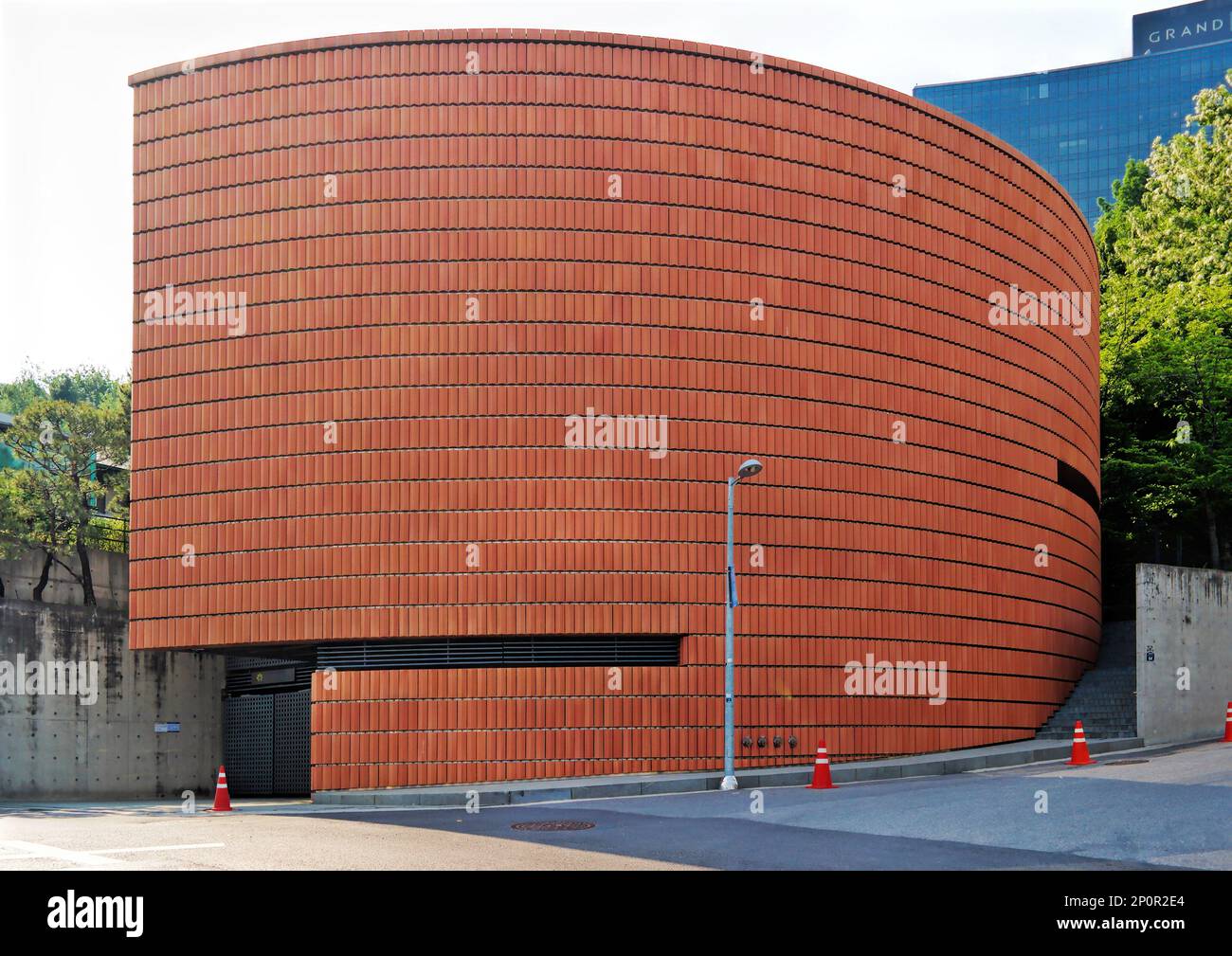 Séoul, Corée du Sud, mai. 2019 - extérieur de Leeum Samsung Museum of Art déinventé par Mario Botta Banque D'Images