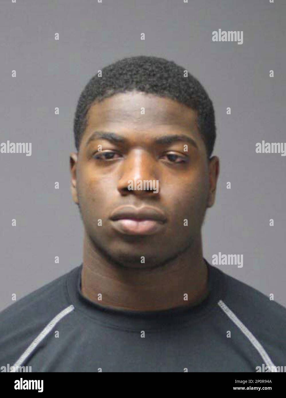 This undated photo provided by the University of Connecticut Police Department shows UConn football linebacker Nazir Williams. Williams and another UConn football player defensive lineman Felton Blackwell III, both 19, have been suspended from the team after being arrested Wednesday, Oct. 19, 2016 on drug and weapons charges following a routine traffic stop. (University of Connecticut Police via AP) Banque D'Images
