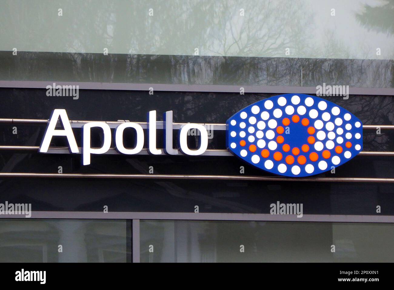 Apollo Optik Kette / Geschaft / Augenoptik-Unternehmen / Laden / logo / Symbol Banque D'Images