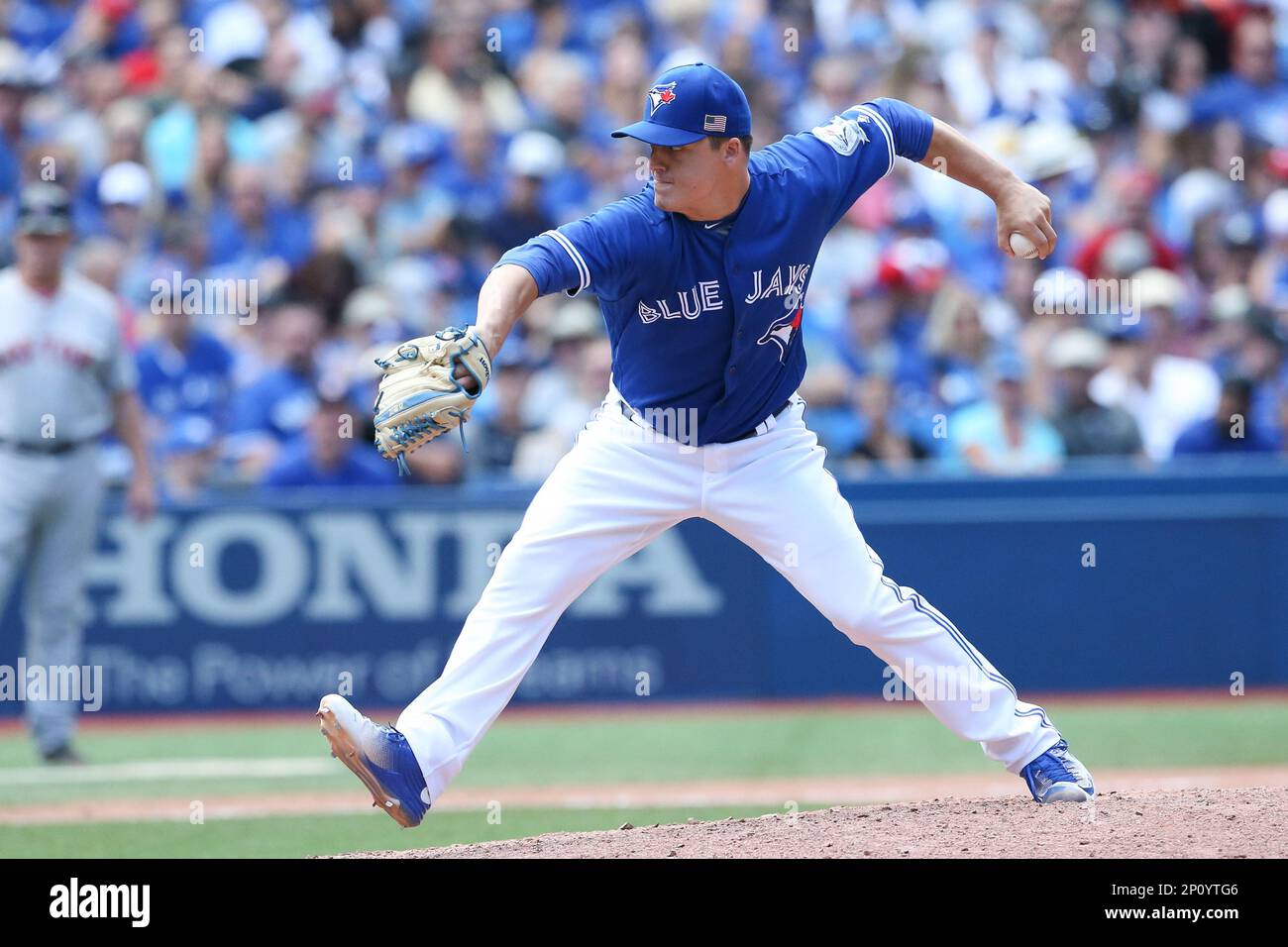 September 11, 2016: Toronto Blue Jays Pitcher Aaron Loup (62) [9931] sets to pitch against the Boston Red Sox at Rogers Centre in Toronto, ON, Canada. (Photograph by Kevin Sousa/Icon Sportswire) (Icon Sportswire via AP Images) Banque D'Images