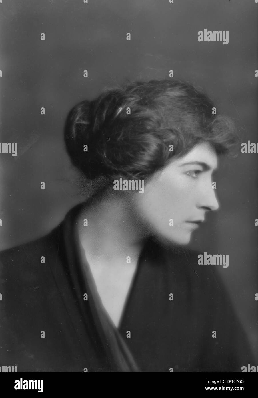 Carr, H.C., Mme (Dorothy Dunn), photographie de portrait, entre 1914 et 1918. Banque D'Images
