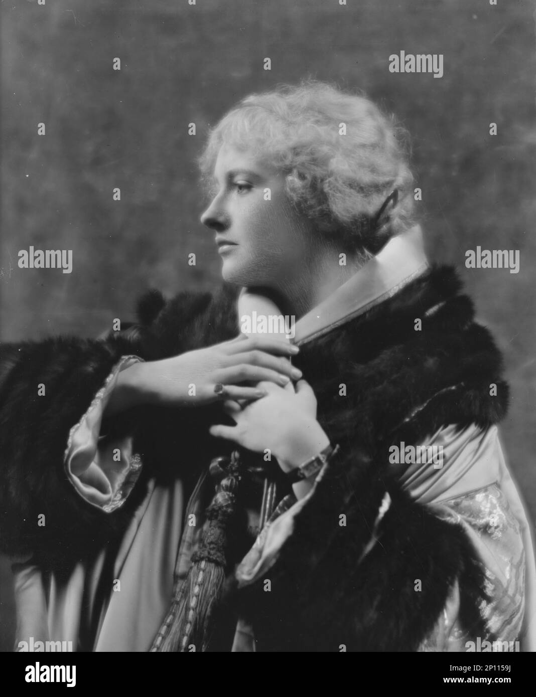 Crosbie, Violet, Mlle, photographie de portrait, 1916 décembre 3. Banque D'Images