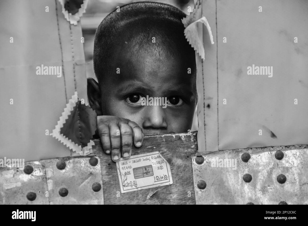 Portrait des enfants défavorisés au Bangladesh. Banque D'Images