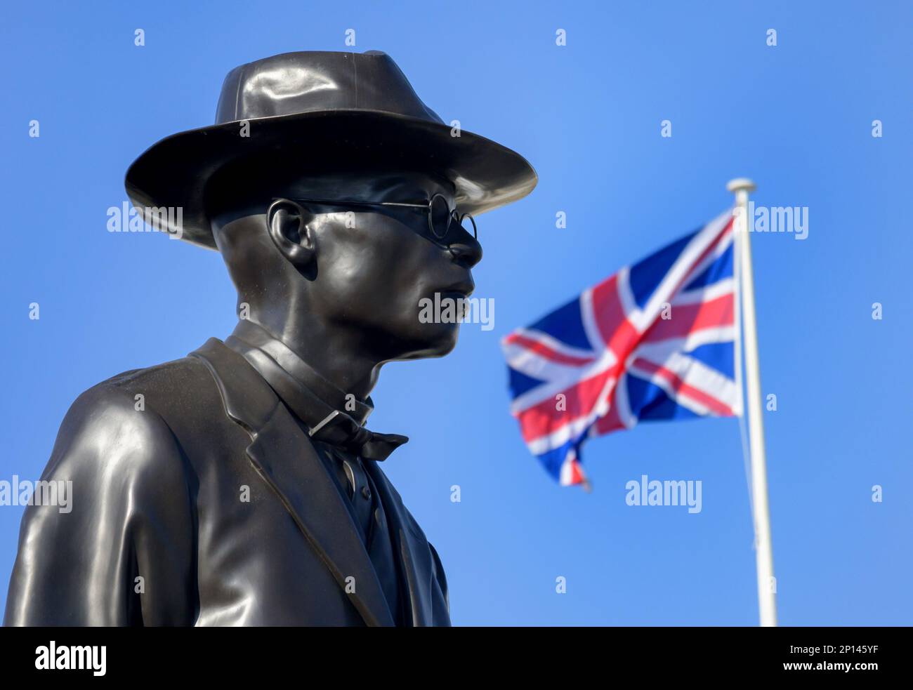 Londres, Angleterre, Royaume-Uni. 'Antelope' de Samson Kambalu affiché sur le quatrième socle à Trafalgar Square (2022-24) Statue du prédicateur baptiste et pan-afro Banque D'Images