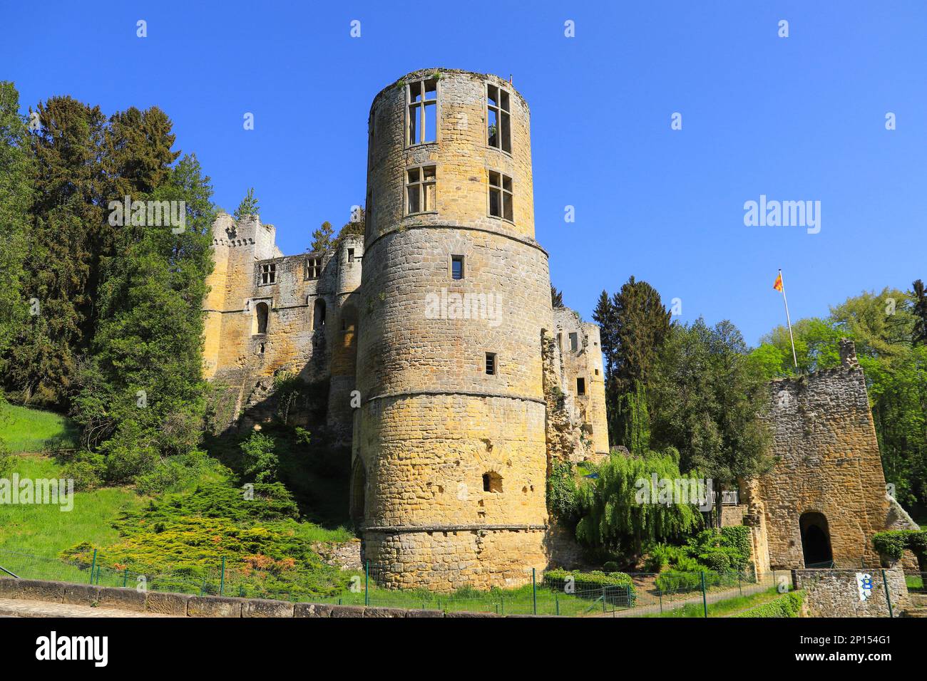 Beaufort Castle In Beaufort Banque De Photographies Et D images Haute beaufort-castle-in-beaufort-banque-de-photographies-et-d-images-haute