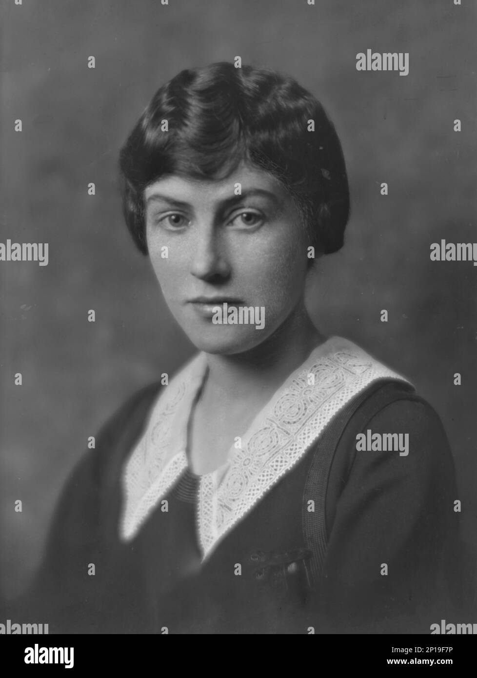 Ridgeley, Dorothy, Mlle (Mme S.W. Murkland), photographie de portrait, 1916 ou 1917. Banque D'Images