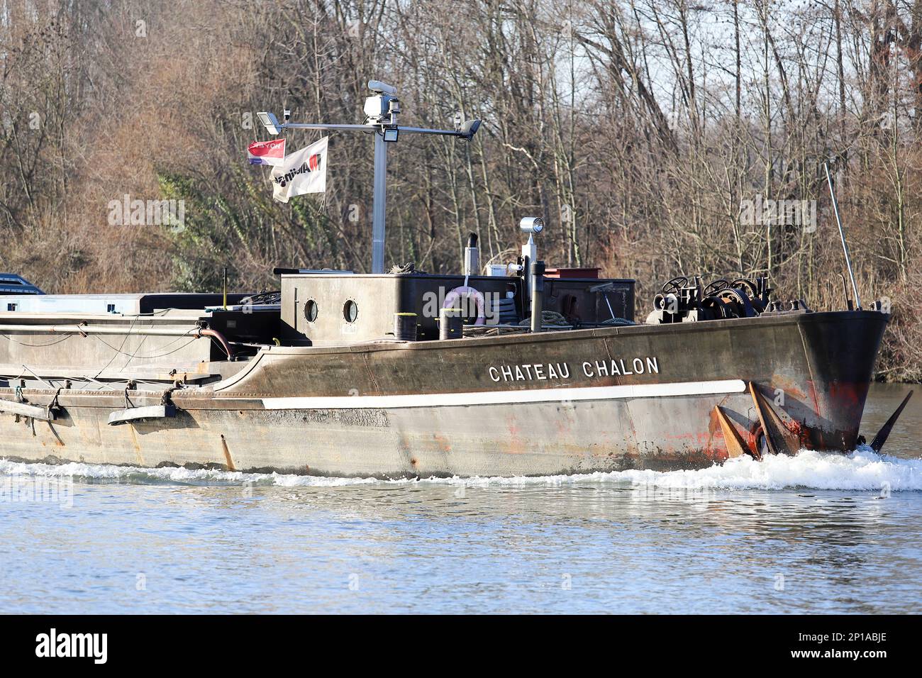 barges sur la principale, une rivière en allemagne Banque D'Images