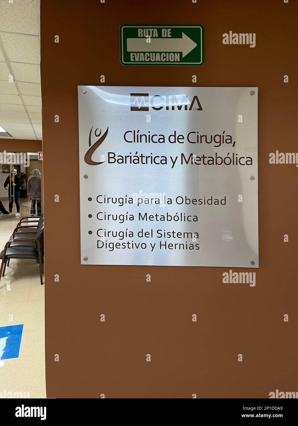 Clinica de Ciruglia, Bariatricay - signe de la clinique de perte de poids à  Hermosillo, Mexique Photo Stock - Alamy