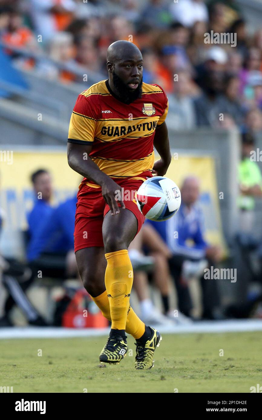 07 May 2016: Fort Lauderdale's Nana Attakora (CAN). The Carolina RailHawks hosted the Fort Lauderdale Strikers at WakeMed Stadium in Cary, North Carolina in a 2016 North American Soccer League Spring Season game. The Strikers won the game 3-1. (Photograph by Andy Mead/YCJ/Icon Sportswire) (Icon Sportswire via AP Images) Banque D'Images