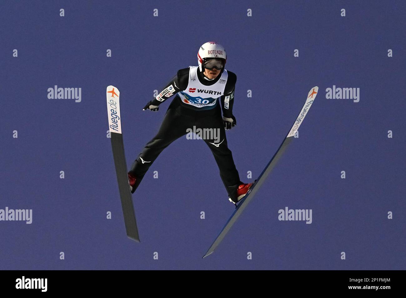 Planica, Slovénie. 03rd mars 2023. Naoki Nakamura du Japon en action pendant la compétition hommes saut à ski HS138 aux Championnats du monde de ski nordique FIS 2023. Crédit : SOPA Images Limited/Alamy Live News Banque D'Images