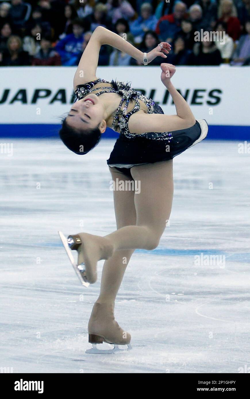 02 April 2016: Zijun Li (CHN) during the Ladies Free Skate for the 2016 ISU World Championship at TD Garden in Boston, Massachusetts. (Photograph by Fred Kfoury III/Icon Sportswire) (Icon Sportswire via AP Images) Banque D'Images