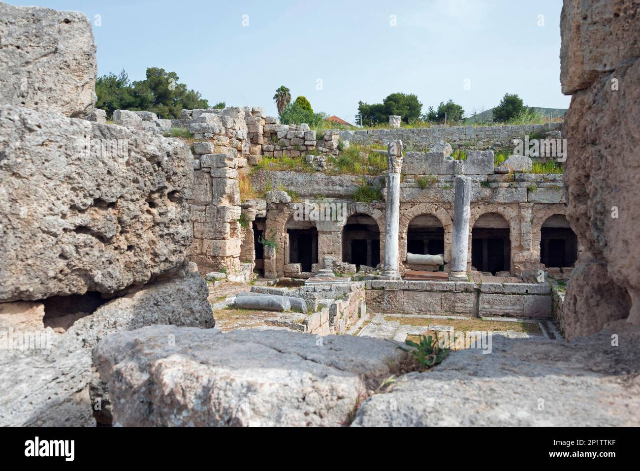 Complexe de fontaines de la source Peirene, Corinthe antique, Corinthia, Péloponnèse, Grèce Banque D'Images