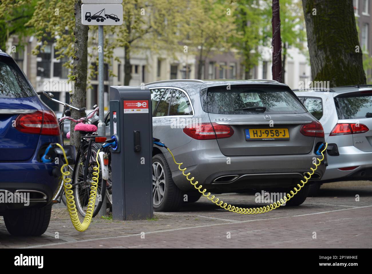 Voitures électriques, Amsterdam, pays-Bas Banque D'Images