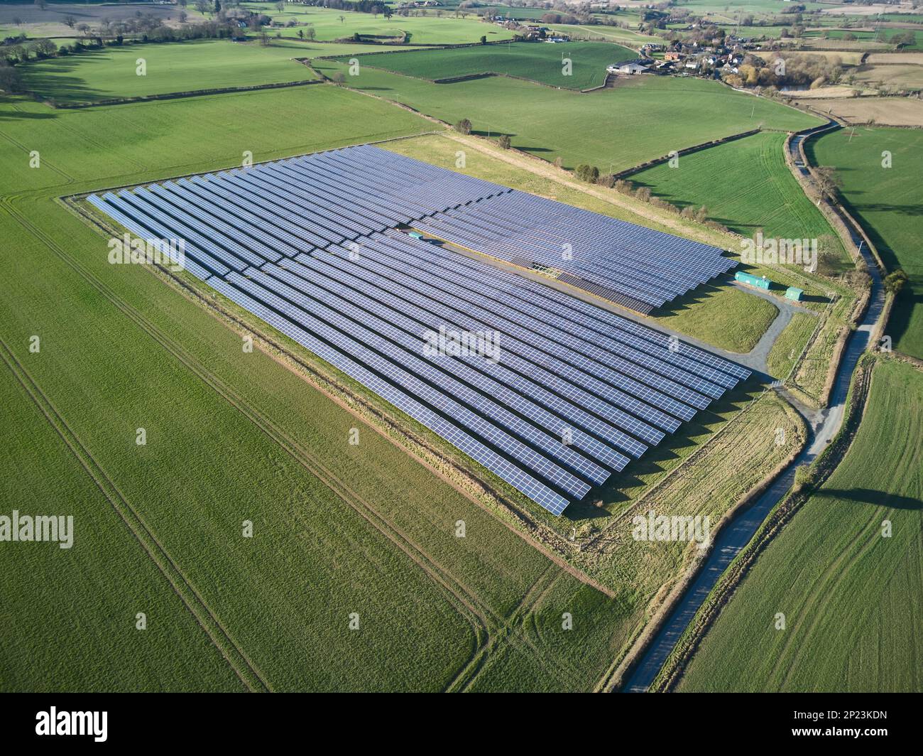 Ferme solaire dans la campagne anglaise Banque D'Images
